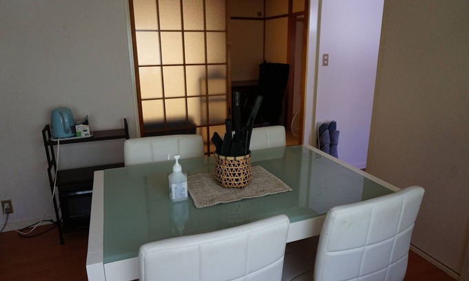 Naka Ward Appartement | Free parking, free Wifi Shukubonaru