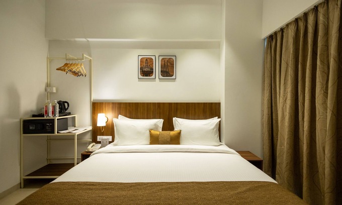 Ghansoli Hôtel | Freesia Residency By Express Inn - Navi Mumbai