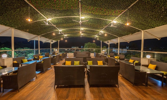 Nashik Station Balnéaire | Freesia Resort by Express Inn