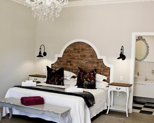 Beaufort West Maison | French Karoo Guesthouse