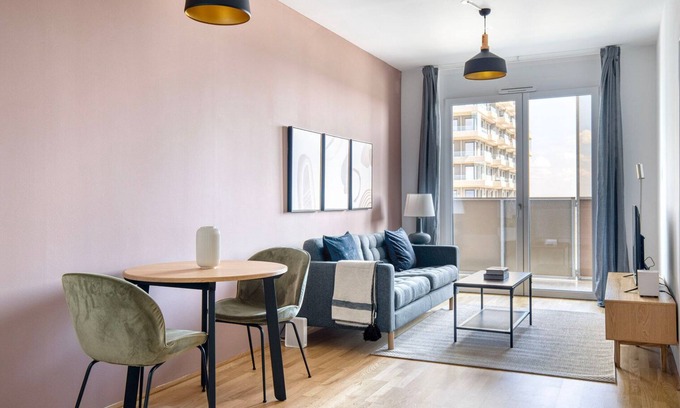 Erdberg Appartement | Fresh Landstraße 1BR w/ Pool, Gym & Cellar, nr Hyblerpark, by Blueground