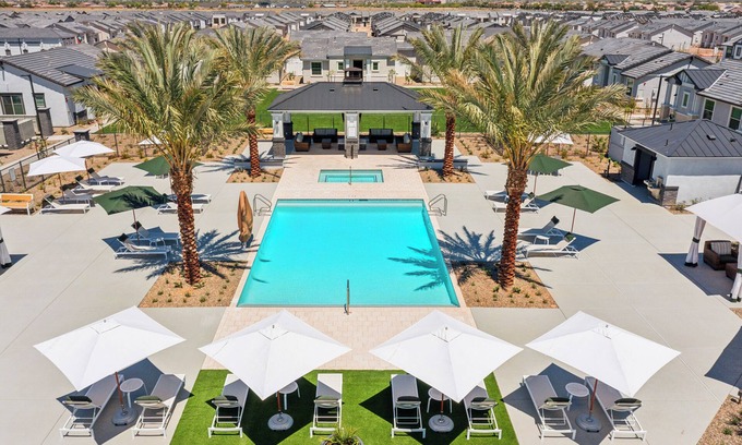 Sundance Maison | Fresh Modern Home with Pool BBQ
