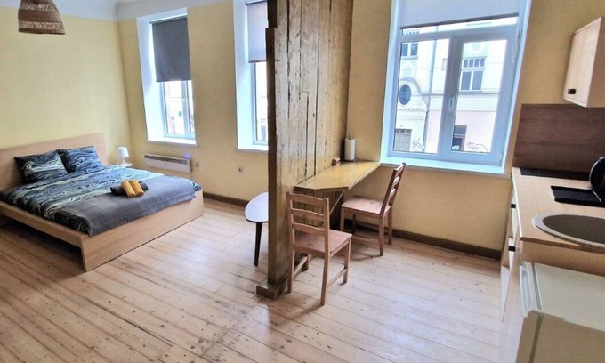 Grizinkalns Appartement | Freshly Renovated Studio in Historic Neighborhood w/ Free Parking