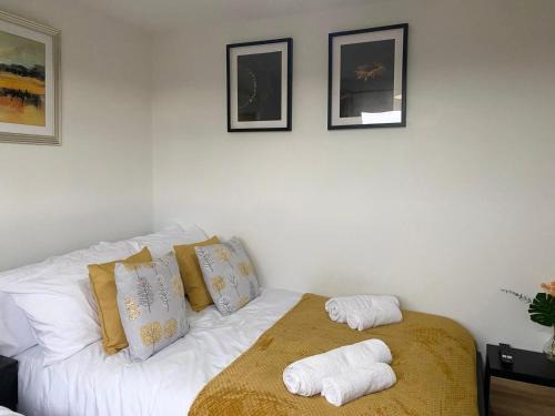 Chadwell Maison | Freshwell House in London by Smart Corporate Stays