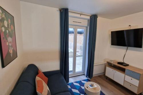 Haussonville-Blandan-Mon Desert-Saurupt Appartement | FRIDA T2 avec sa terrasse By UnSejourANancy Fr