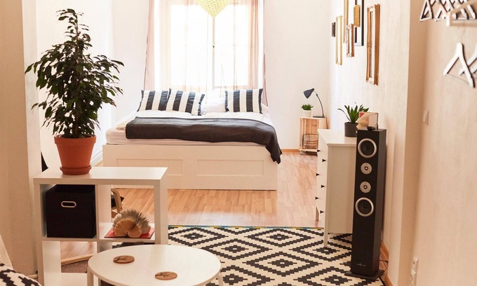 Hradcany Appartement | Friday Song's Beautiful 2-room apartment by Charles bridge and Prague Castle