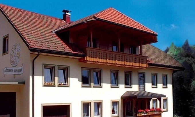 Todtmoos Appartement | Des appartements conviviaux et confortables avec balcon vous invitent à la détente. Ven. wlan