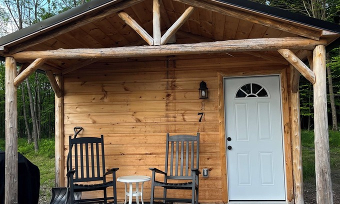 Lawrenceville Maison | Front porch sitting Tiny home