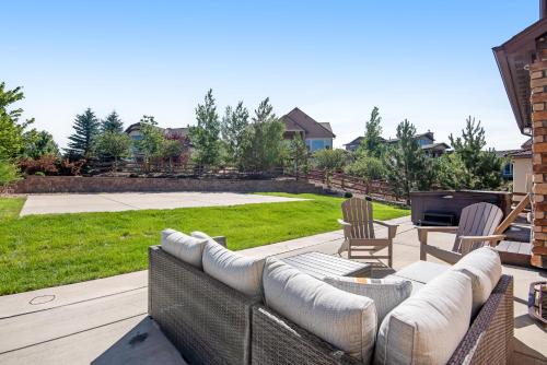 Flying Horse Maison | Front Range Wonder