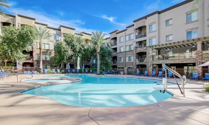 Desert Ridge Appartement | FRONTDESK Montreux Apts Northeast Phoenix