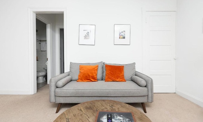 East Hyde Park Appartement | FRONTDESK Open 1 BR Apt by Black History Museum