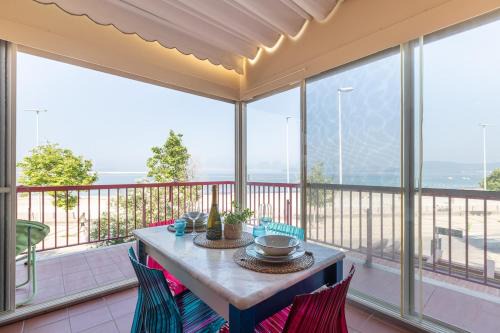 Lido Appartement | Fronte Mare - Box Auto - Elvissa View