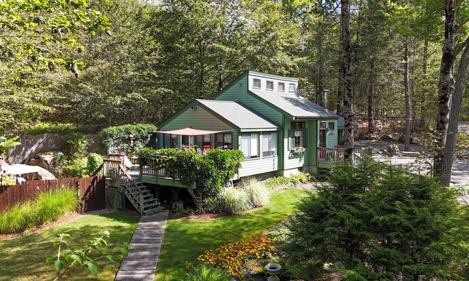 Standish Maison | Frye Island Sanctuary: Steps to Beach 6 + Spectacular Private Backyard & Patio