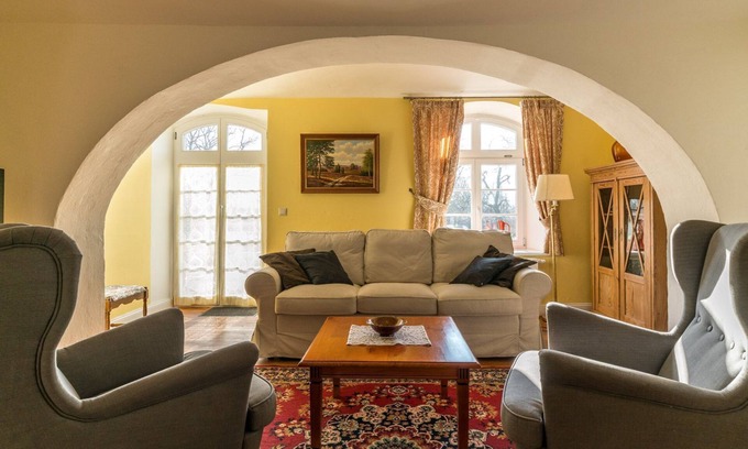 Putnitz Appartement | Burrow - Château Pütnitz - Canoë spéciale de 4 U (05 Sept-18 Juin)