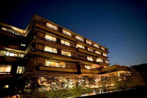 Izu Nagaoka Onsen Hôtel | Fugaku Hanabusa