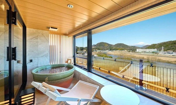 Izu Nagaoka Onsen Maison | Fugaku Hanabusa