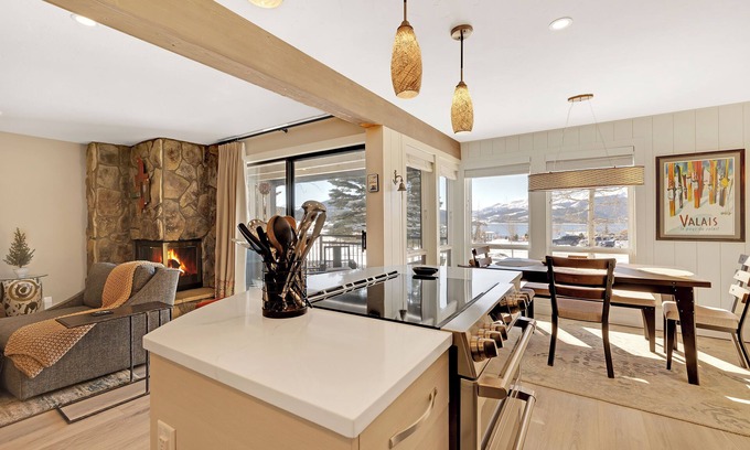 Dillon Copropriété | Full Renovated 2BR in Dillon!