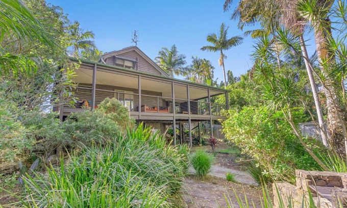 Bangalow Maison | Fuller Holidays - Leah's Retreat - Relax in nature