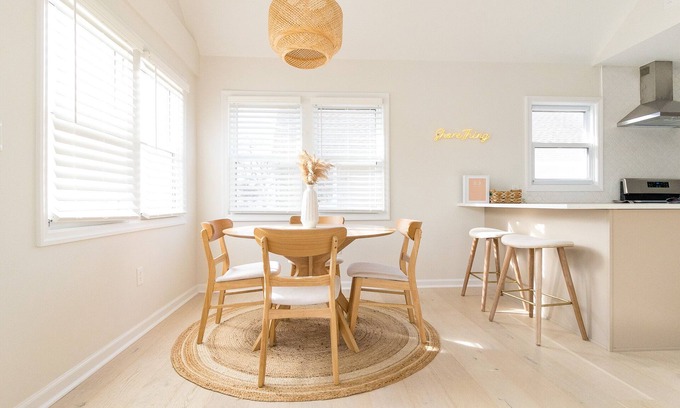 South Seaside Park Maison | Cozy Modern Coastal Home