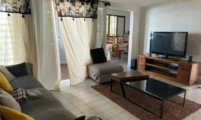 Koungou Maison | Fully equipped house in secure neighborhood 24/7