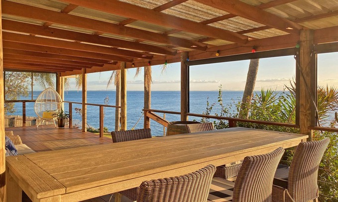 Amity Point Maison | Fully Fenced, Waterfront with Private Jetty