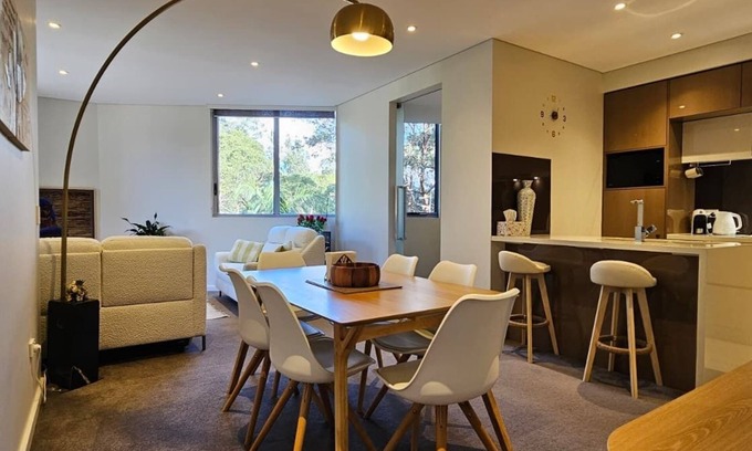 Lane Cove North Appartement | Fully Furnished Apartment with Premium AmenitiesnLane Cove North/Long term