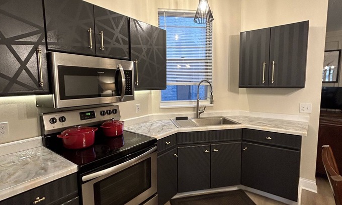 Downtown Minneapolis Copropriété | Fully Furnished Condo at the Heart of U of M