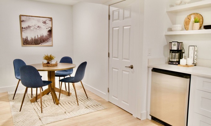 University Park Maison | Fully Renovated Gem near Cherry Creek North