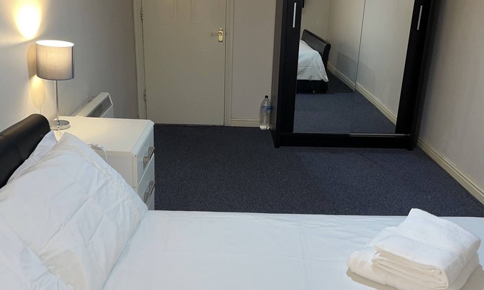 Thamesmead East Appartement | Fully service one bedroom Apartment