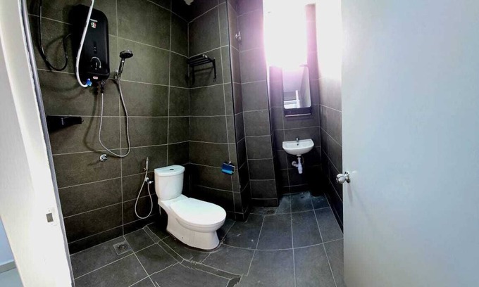 Masai Appartement | Fun-Filled Condo : Midas