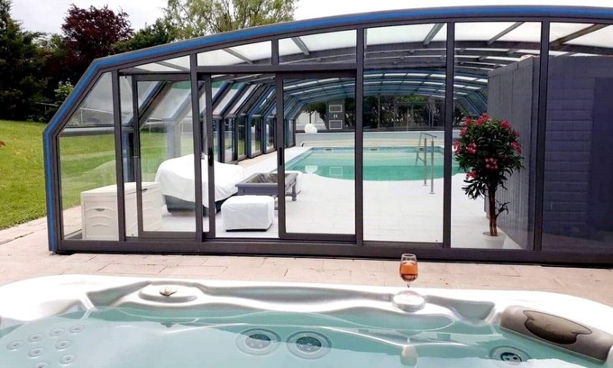 Dinsheim Appartement | Meublé avec SPA (piscine, sauna, jacuzzi) "Les Papillons de la Bruche" classé 3*