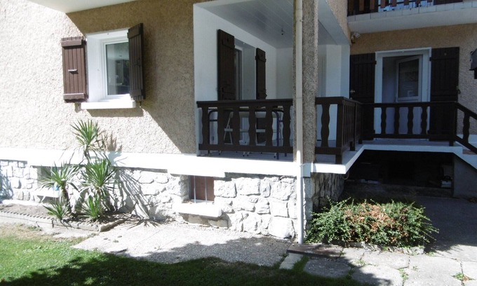 Moutiers Appartement | APPARTEMENT MEUBLE F3 NEUF RDC VILLA