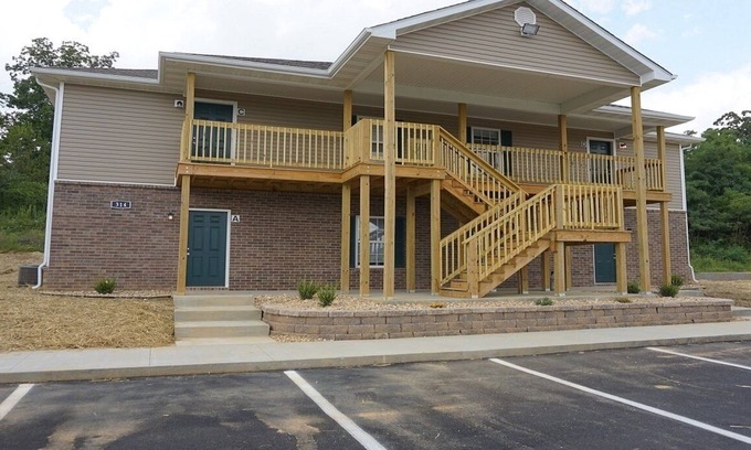 Rolla Appartement | Furnished Getaway