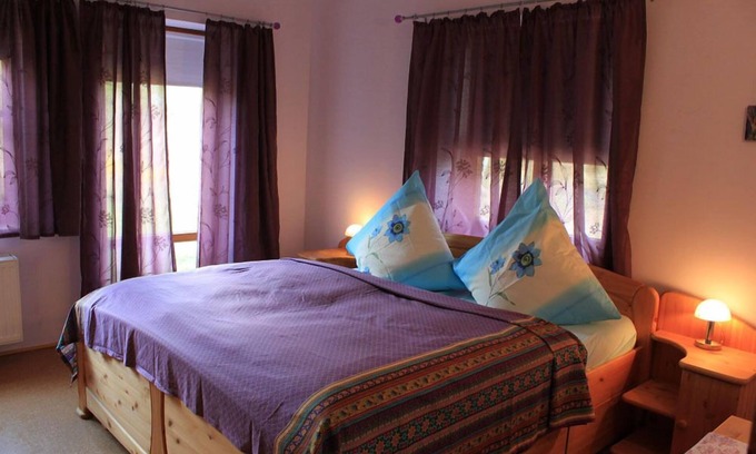 Walsrode Appartement | FW rez de chaussée une entrée privée et d'une terrasse, d. Site d'une pépinière BIOLAND