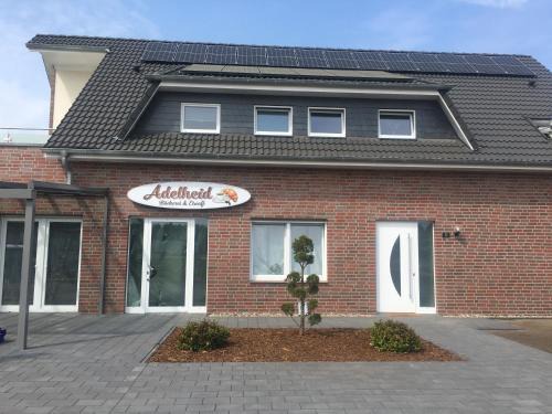 Adelheidsdorf Maison | Gäste und Messezimmer Adelheidsdorf