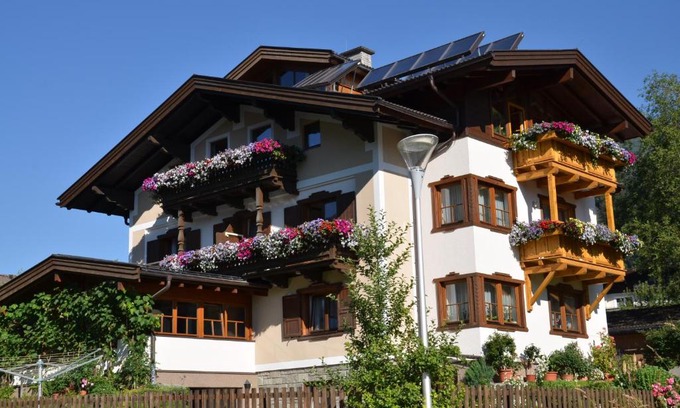 Schonbach Maison | Gästehaus Brugger