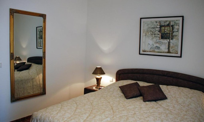 Purbach am Neusiedlersee Maison | Gästehaus Samira