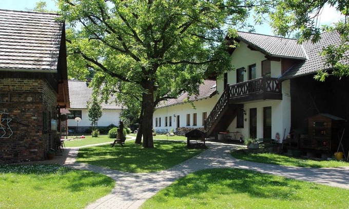 Kolonie Maison | Gästehaus Bohg