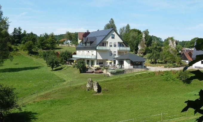 Obertrubach Maison | Gästehaus Brütting
