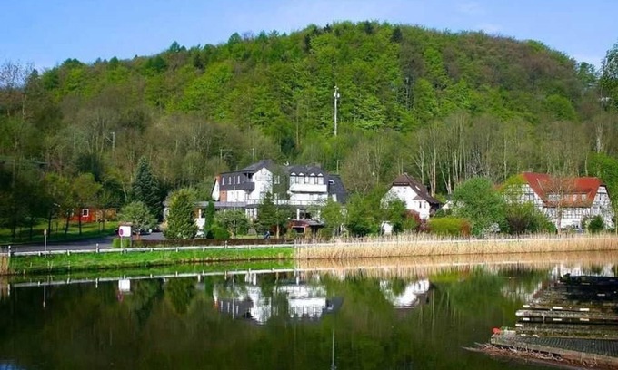 Hannoversch Munden Maison | Gästehaus Doppelzimmer - Flux - Biohotel im Werratal