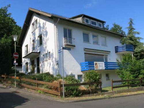 Harleshausen Appartement | Gästehaus Elena