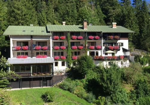 Mittenwald Maison | Gästehaus Lärchenhang