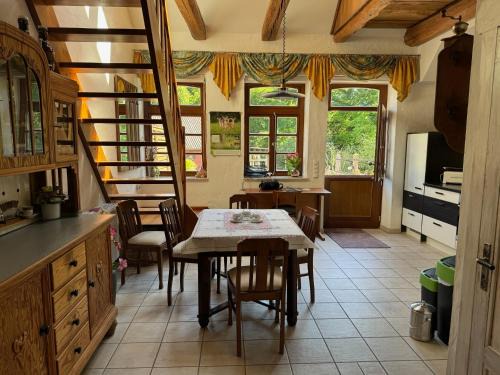 Dickel Appartement | Gästehaus Peerhus Dönsel - buern