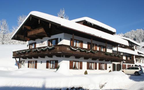Entfelden Maison | Gästehaus Sonnenbichl
