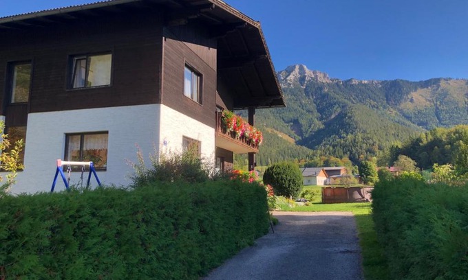 Kernhof Maison | Gästehaus Wasserburger