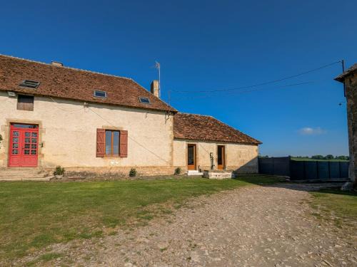 Cluis Maison | Gîte à la ferme avec jardin privatif, proche de sites touristiques et tout confort inclus - FR-1-591-341