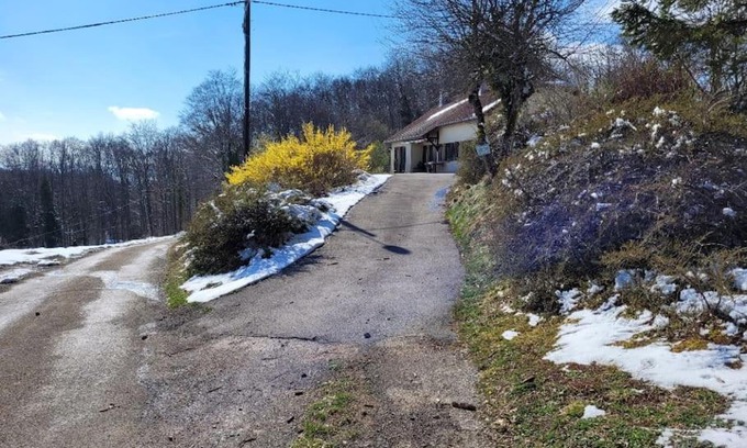 Chamesol Maison | Gîte à la ferme du Lomont