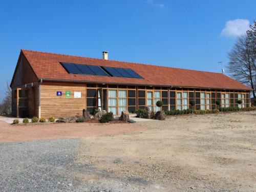 Mesples Maison | Gîte éco-responsable avec jardin, internet, chambres équipées et adaptés PMR - FR-1-489-484