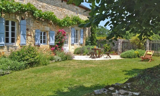 Gignac Maison | Gîte écologique en vallée de la Dordogne Lotoise