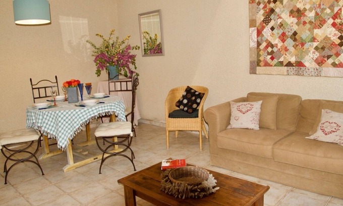 Monflanquin Maison | Gîte 2 – « Les Laurières » (GITE CLIMATISE)